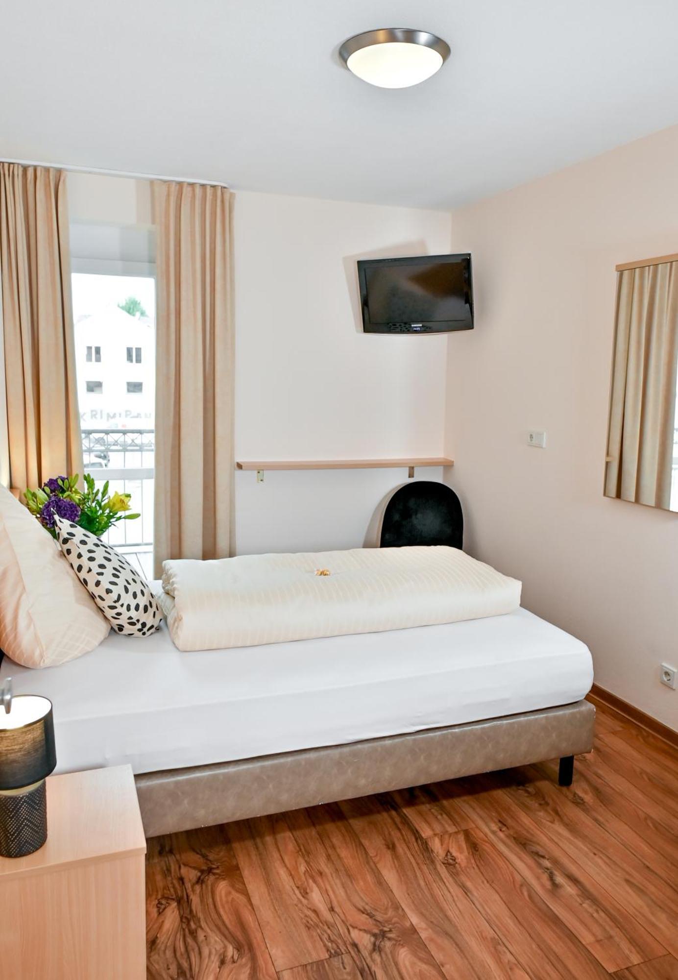 Il Greco Hotel Limburg an der Lahn Bagian luar foto